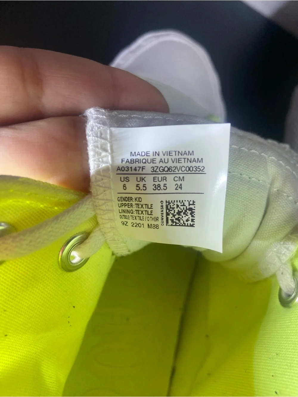 Converse UNT1TL3D Hi “Not A Chuck” Volt Neon Yellow High Top Kids Size 6